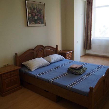 Dolphin Apartment Odessa Ngoại thất bức ảnh